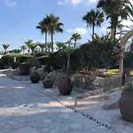 Shack Klorakas